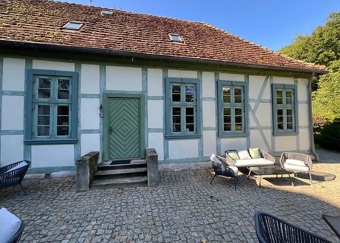 Ferienwohnnug Im Jagdschloss * Neustadt-Glewe